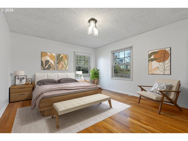 6807 Se CESAR E CHAVEZ Blvd, Portland, OR 97202