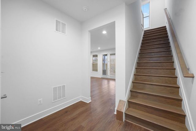 43421 FARRINGDON SQ, Ashburn, VA 20148