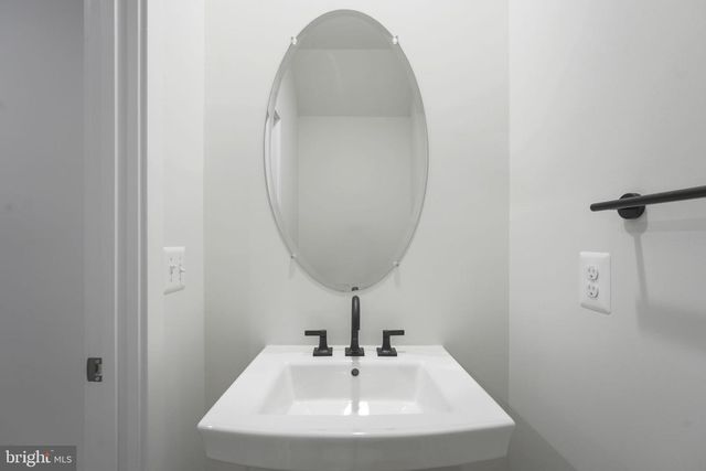 43421 FARRINGDON SQ, Ashburn, VA 20148