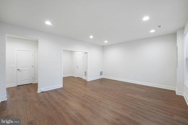 43421 FARRINGDON SQ, Ashburn, VA 20148