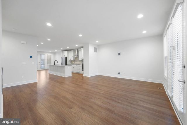 43421 FARRINGDON SQ, Ashburn, VA 20148