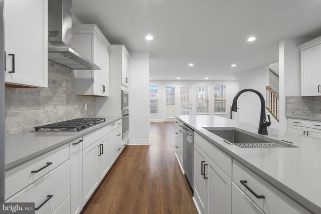 43421 FARRINGDON SQ, Ashburn, VA 20148