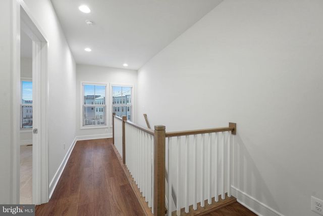 43421 FARRINGDON SQ, Ashburn, VA 20148