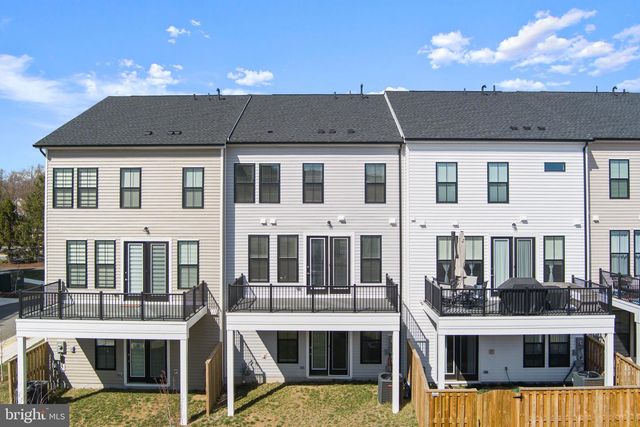 43421 FARRINGDON SQ, Ashburn, VA 20148