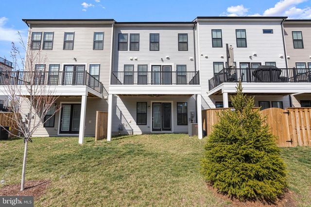 43421 FARRINGDON SQ, Ashburn, VA 20148