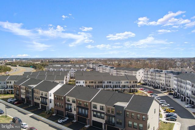 43421 FARRINGDON SQ, Ashburn, VA 20148