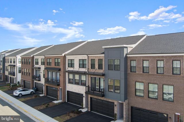 43421 FARRINGDON SQ, Ashburn, VA 20148