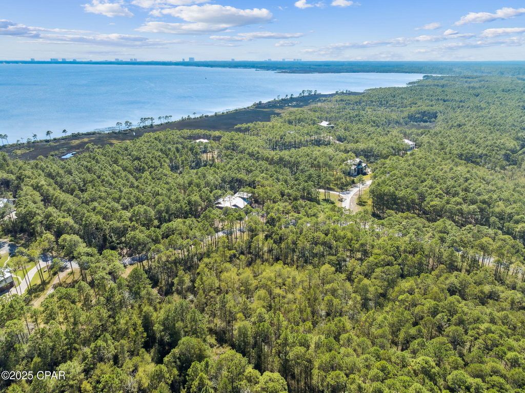 Image 10 of property listing at 7628 Coastal Hammock Trail, Panama City Beach, FL 32413