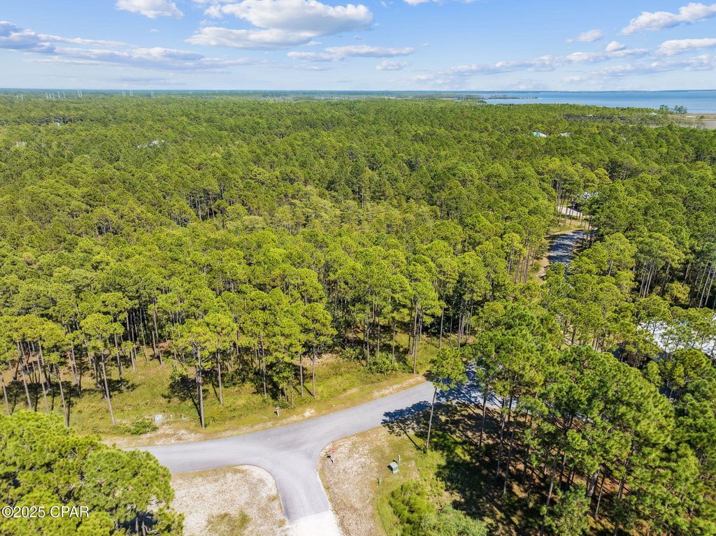Image 11 of property listing at 7628 Coastal Hammock Trail, Panama City Beach, FL 32413