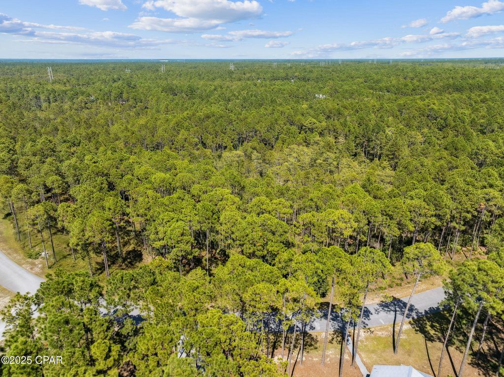 Image 12 of property listing at 7628 Coastal Hammock Trail, Panama City Beach, FL 32413