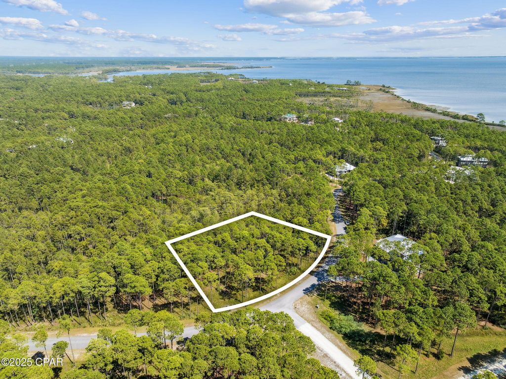 Image 4 of property listing at 7628 Coastal Hammock Trail, Panama City Beach, FL 32413