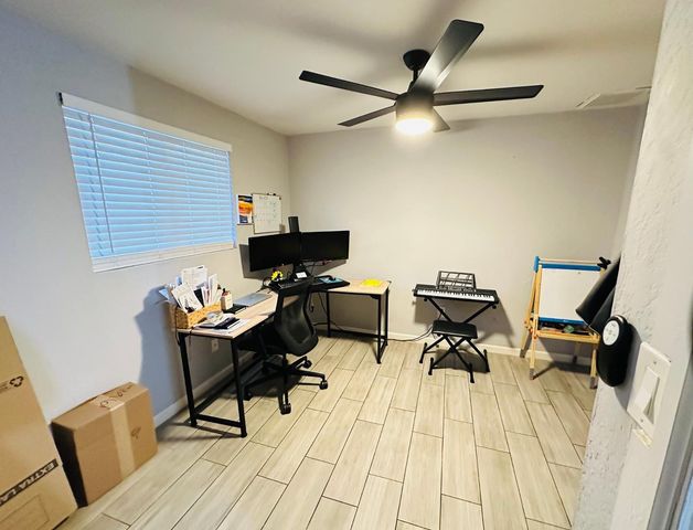 13815 N 11th Street, Phoenix, AZ 85022