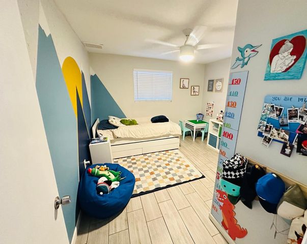13815 N 11th Street, Phoenix, AZ 85022