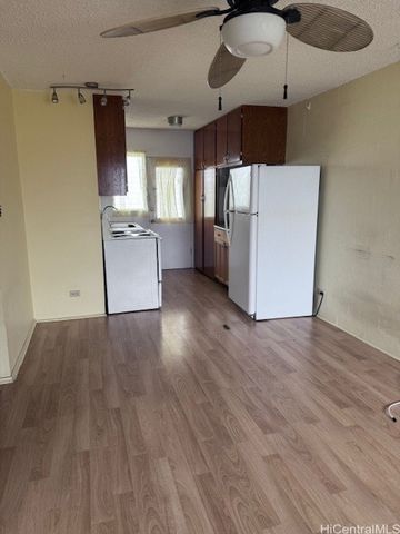 1614 Emerson Street 12, Honolulu, HI 96813