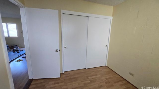 1614 Emerson Street 12, Honolulu, HI 96813