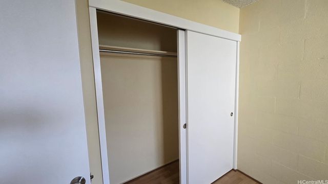 1614 Emerson Street 12, Honolulu, HI 96813