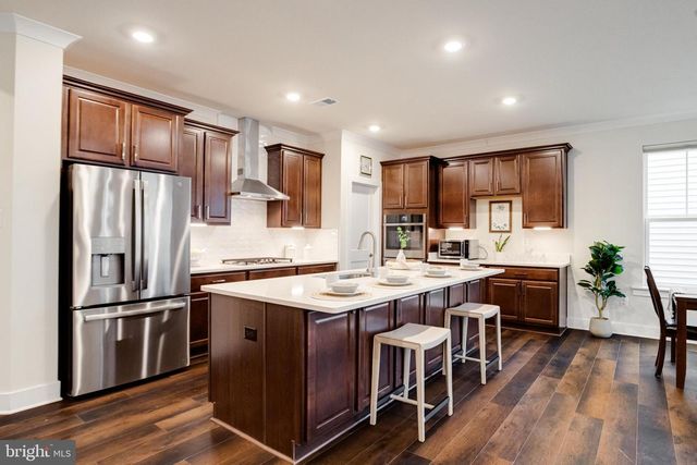 298 RUSTIC WOOD DR, Gettysburg, PA 17325