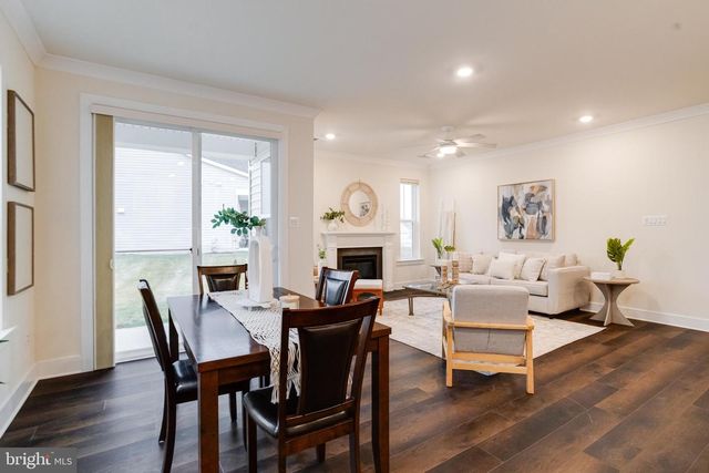 298 RUSTIC WOOD DR, Gettysburg, PA 17325