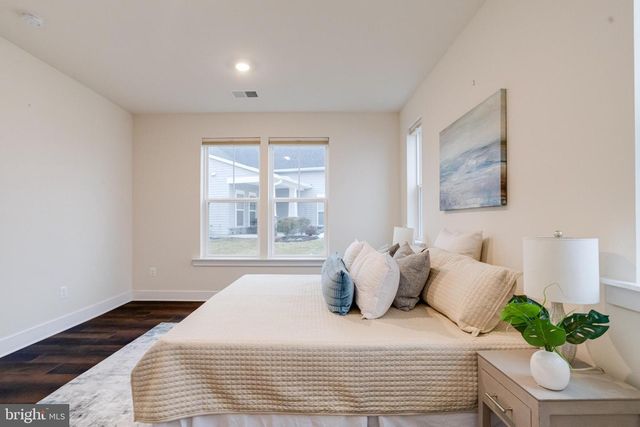 298 RUSTIC WOOD DR, Gettysburg, PA 17325