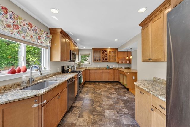 143 Morton St, Winthrop, MA 02152