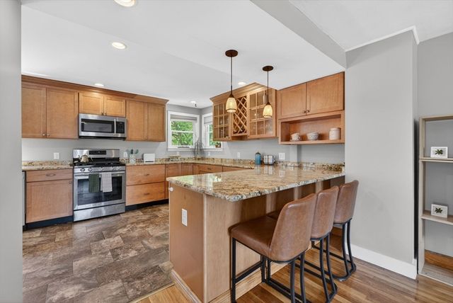143 Morton St, Winthrop, MA 02152