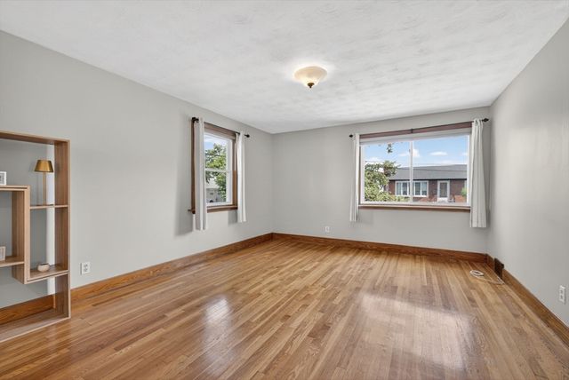 143 Morton St, Winthrop, MA 02152