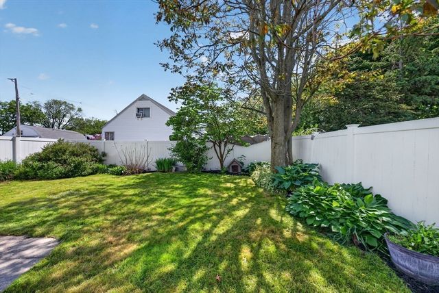 143 Morton St, Winthrop, MA 02152