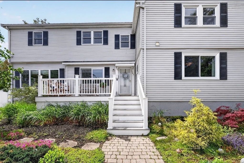 143 Morton St, Winthrop, MA 02152