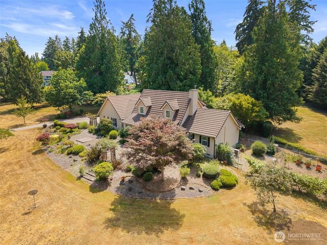654 9th Avenue, Fox Island, WA 98333