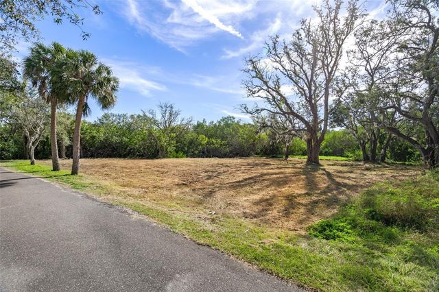 IRWIN STREET, Safety Harbor, FL 34695