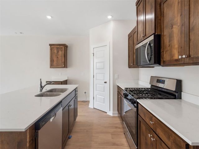 4628 W Aurora Street, Fayetteville, AR 72704