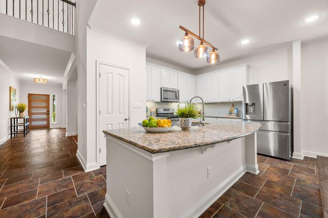 14429 American Kestrel DR, Austin, TX 78738