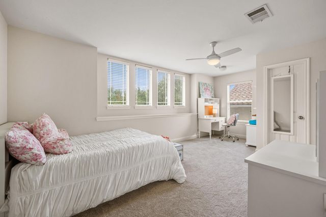 14429 American Kestrel DR, Austin, TX 78738