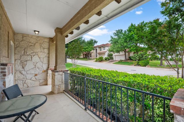 14429 American Kestrel DR, Austin, TX 78738