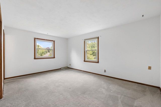 W378N5832 Farmwood HEIGHTS, Oconomowoc, WI 53066