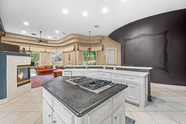 7707 Tiburon Trail, Sugar Land, TX 77479