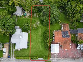 26TH ST, Miami, FL 33142