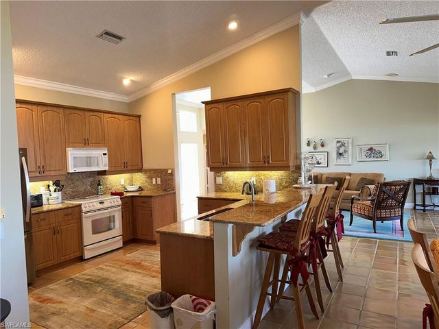 7159 Mill Pond CIR, Naples, FL 34109