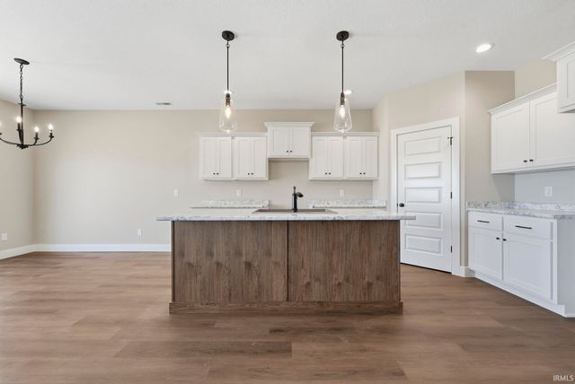 942 Arthur Heights Drive, Fort Wayne, IN 46818