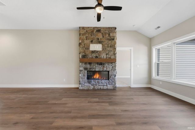 942 Arthur Heights Drive, Fort Wayne, IN 46818