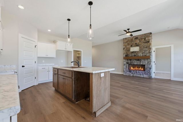 942 Arthur Heights Drive, Fort Wayne, IN 46818