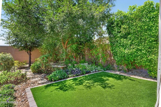 1841 E ASTER Place, Chandler, AZ 85286