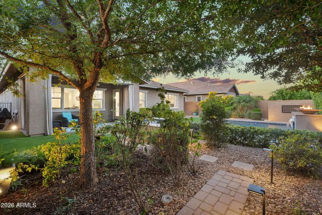 1841 E ASTER Place, Chandler, AZ 85286