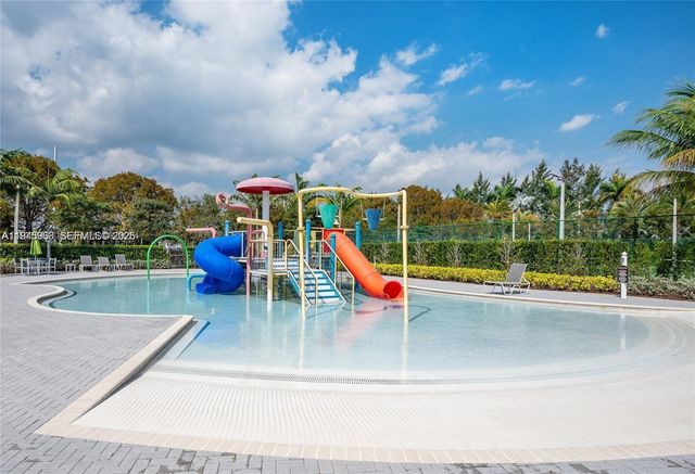 10401 NW 82nd St 6, Doral, FL 33178