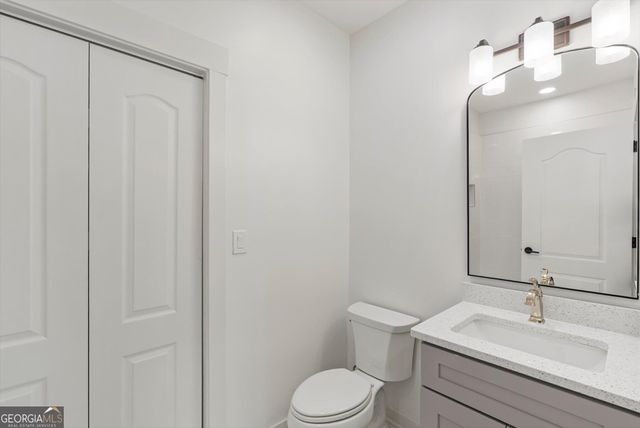 1050 Blair Lane 203, Peachtree City, GA 30269