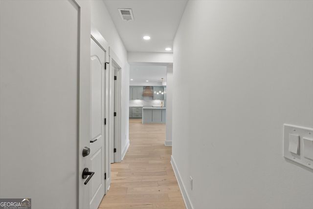 1050 Blair Lane 203, Peachtree City, GA 30269