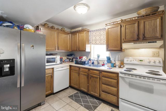 200 S CHESTNUT ST, Ambler, PA 19002
