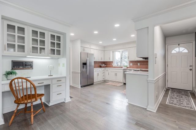 7416 E Sycamore Street, Evansville, IN 47715