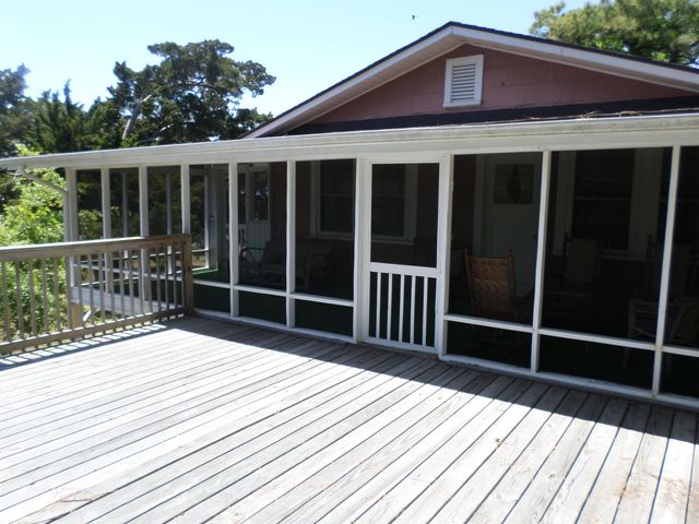 1421 Havens Dr., North Myrtle Beach, SC 29582