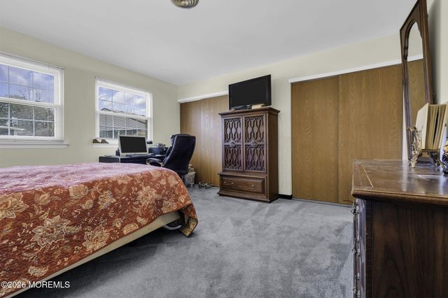 6A Berwick Street, Manchester, NJ 08759